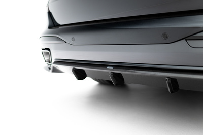 Prepreg Carbon Fiber Rear Diffuser BMW X7 M-Pack G07 Facelift (version without towbar)