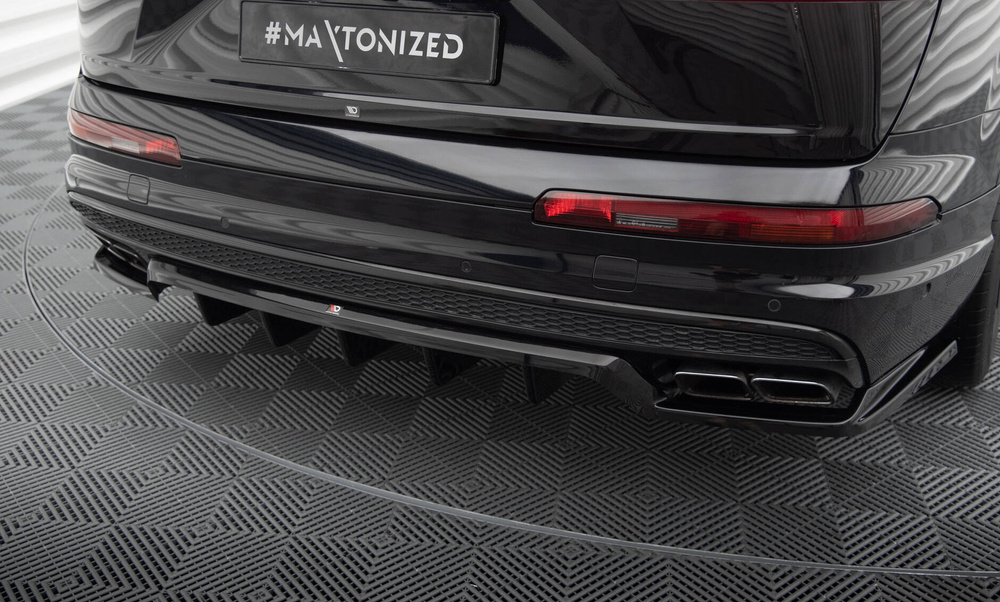 Rear Splitter (with vertical bars) Audi SQ7 / Q7 S-Line Mk2