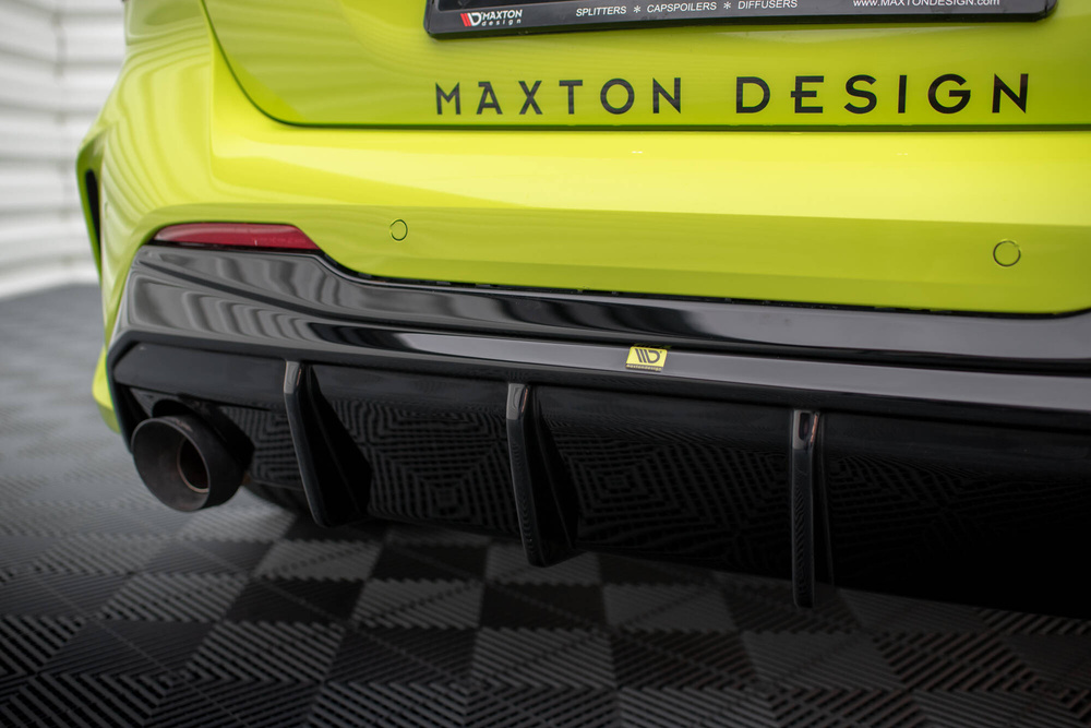 Rear Valance V.3 BMW 1 F40 M-Pack/ M135i / 128ti (Version with single exhausts on two sides)